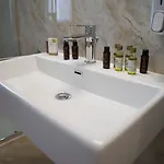 Colomba Guest house 3*