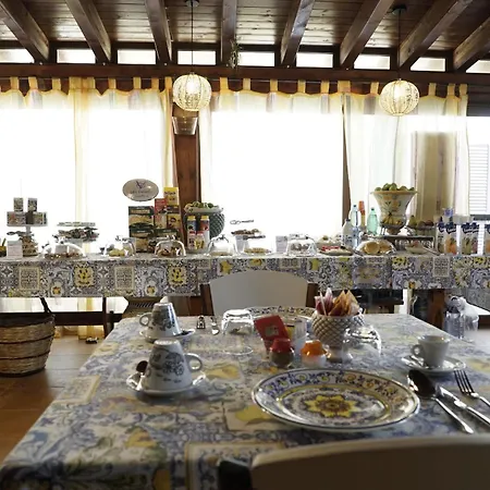Colomba 3* Агридженто