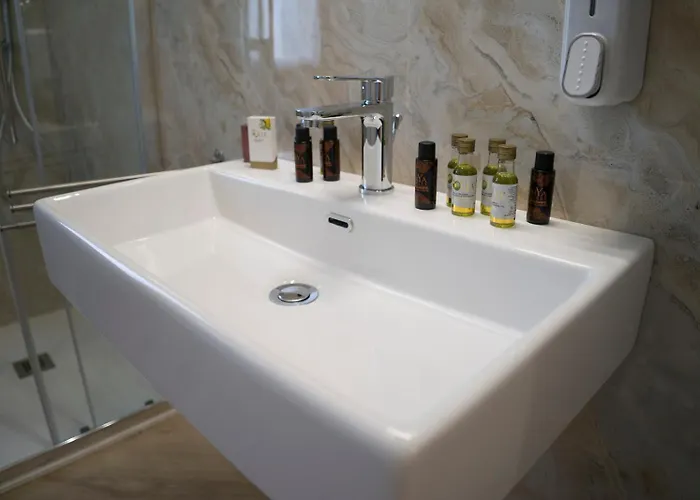 Colomba Guest house 3*